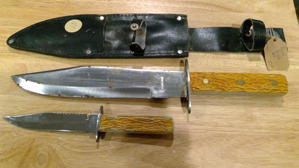 Dual Knife Set with Sheath