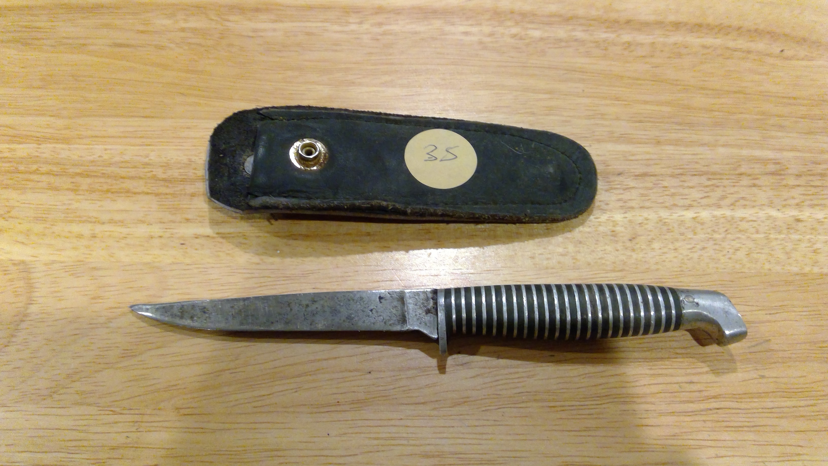 Antique Knife plus Sheath