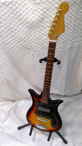 Teisco E-120 Electric Guitar with Case