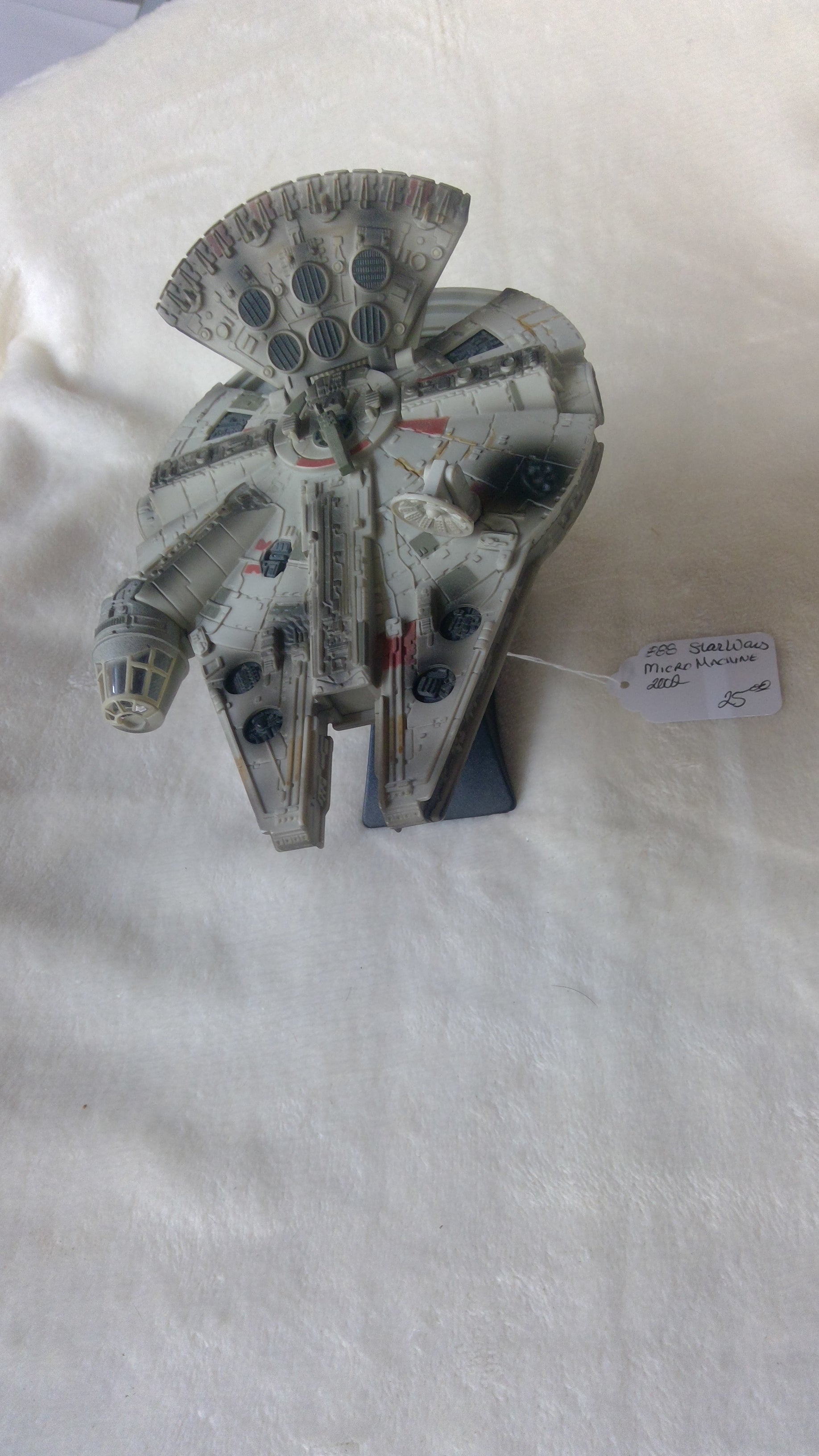 Star Wars Micro Machines Millennium Falcon
