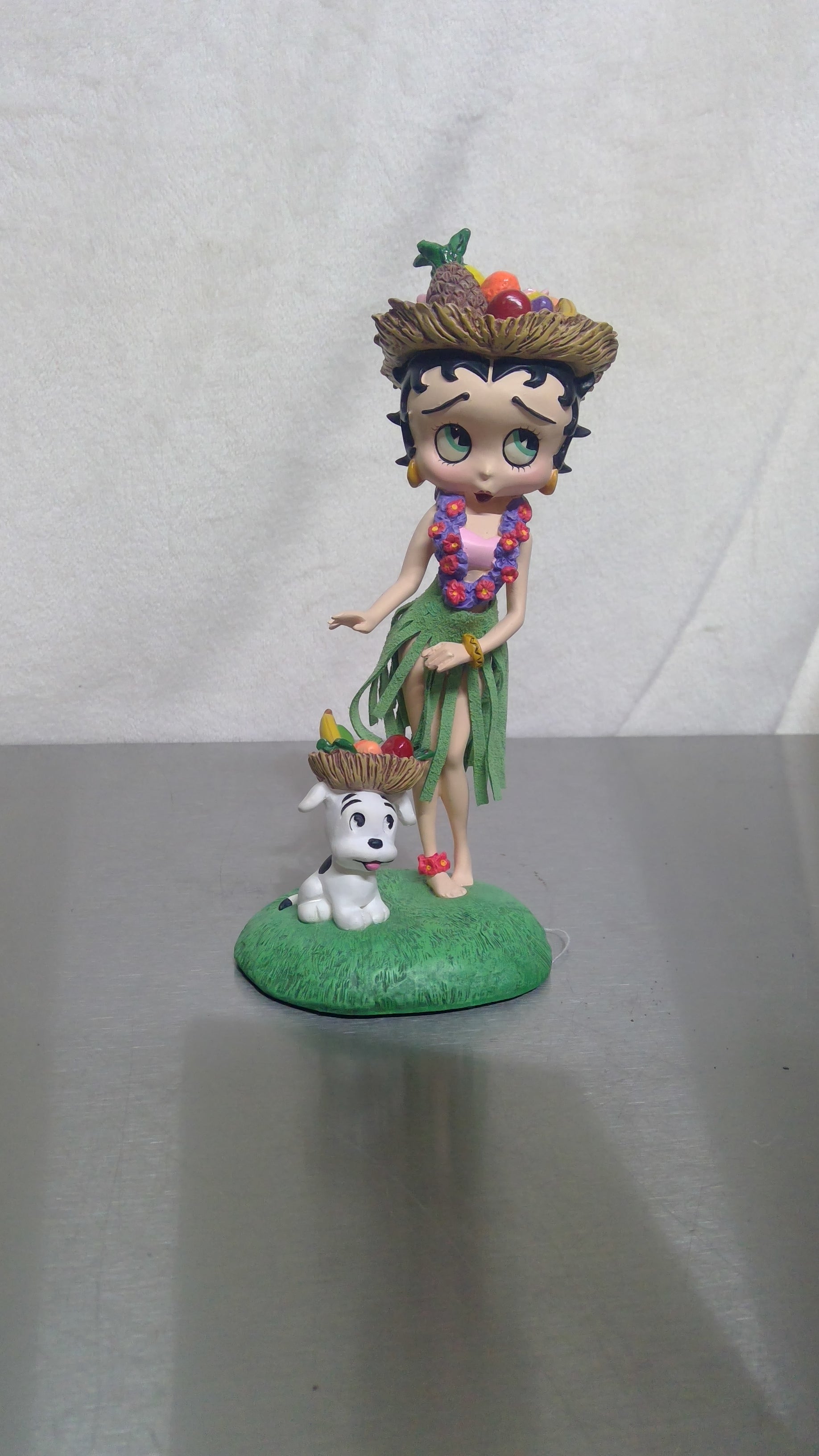 Betty Boop "Hawaiian Holiday"