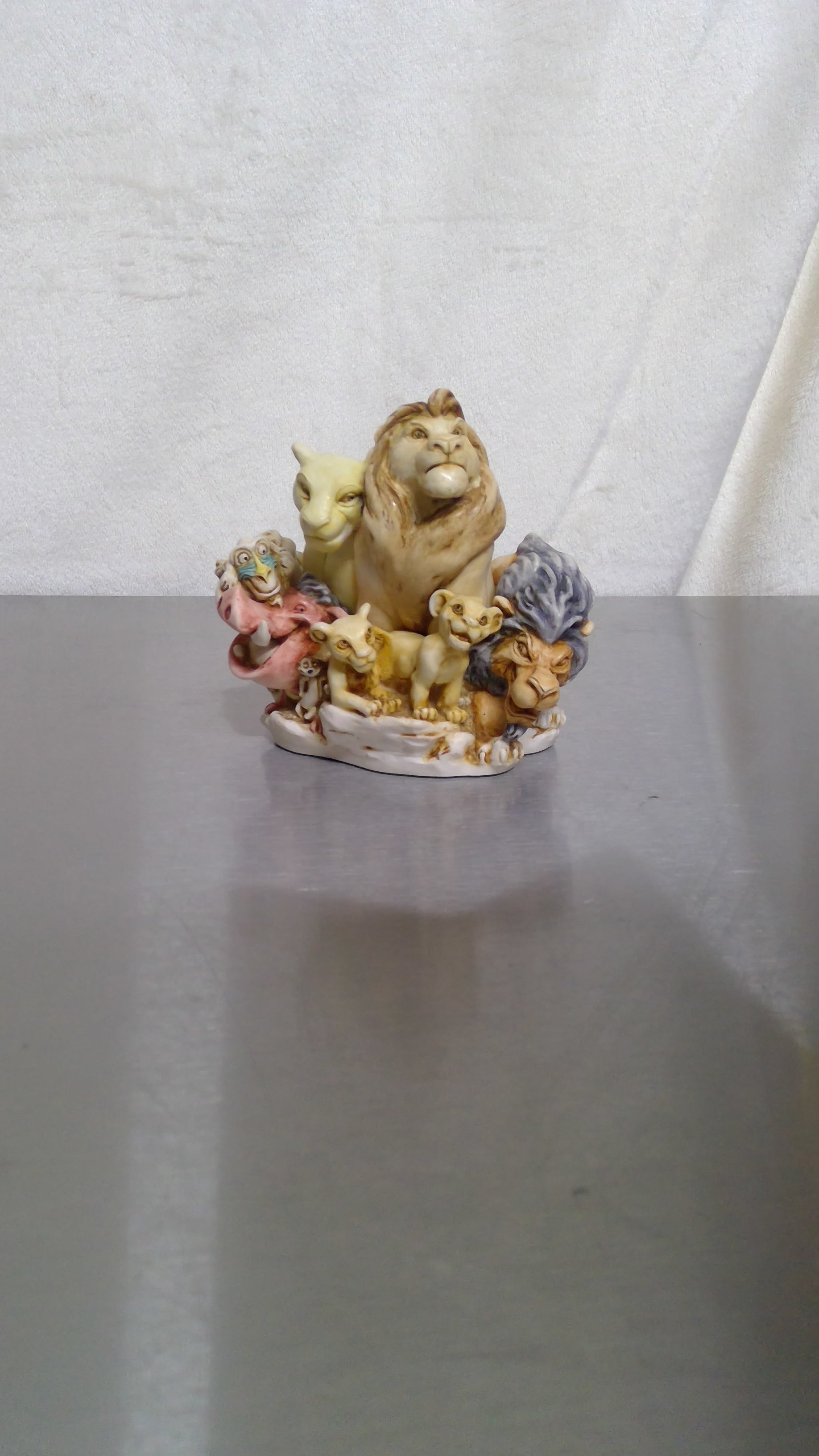 Harmony Kingdom "Disney's Lion King's Pride Rock" Trinket Box