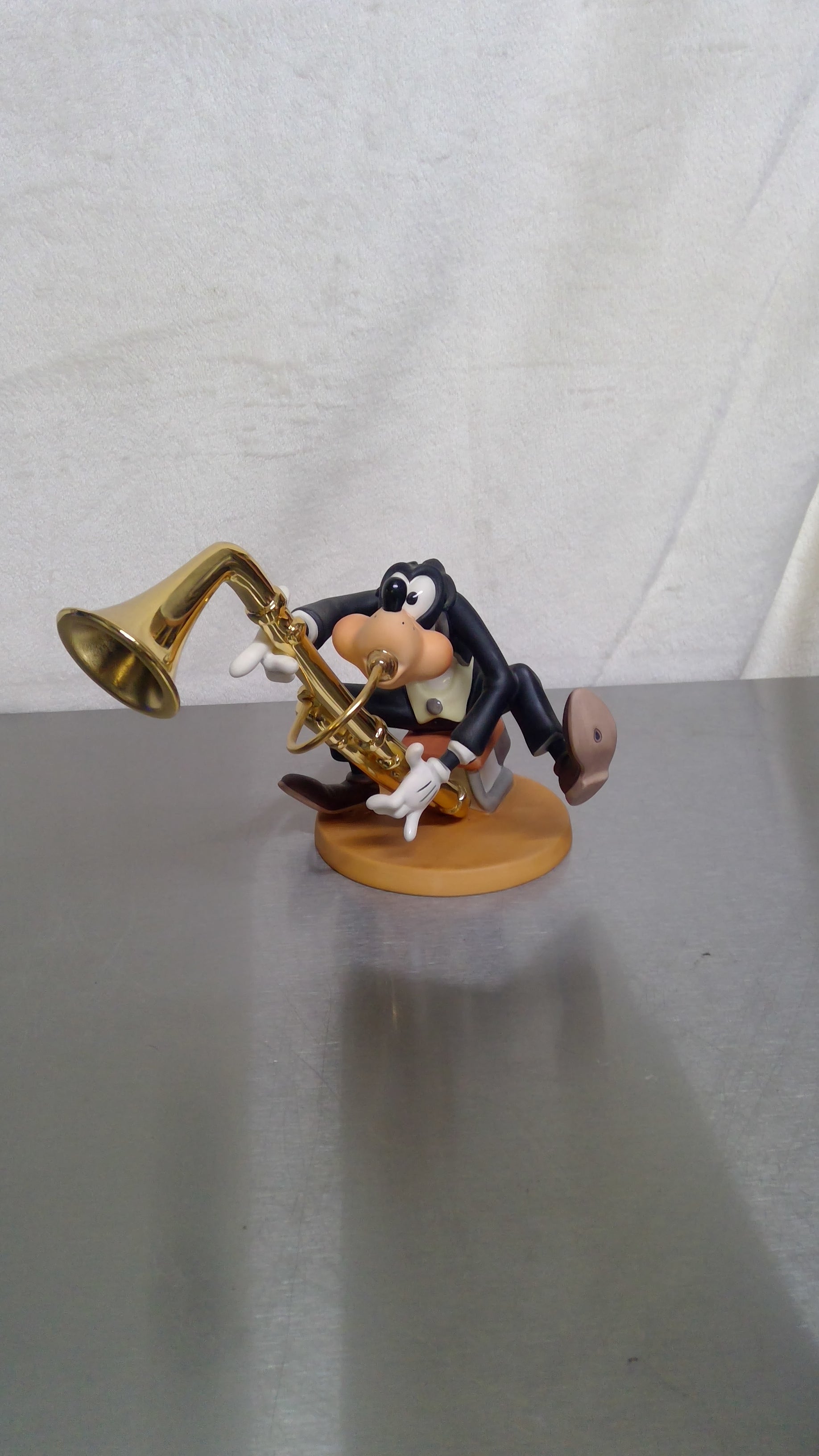 Goofy's Grace Notes "Walt Disney Classics Collection"