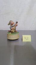 Disney Snow White and the Seven Dwarfs Bashful Music Box