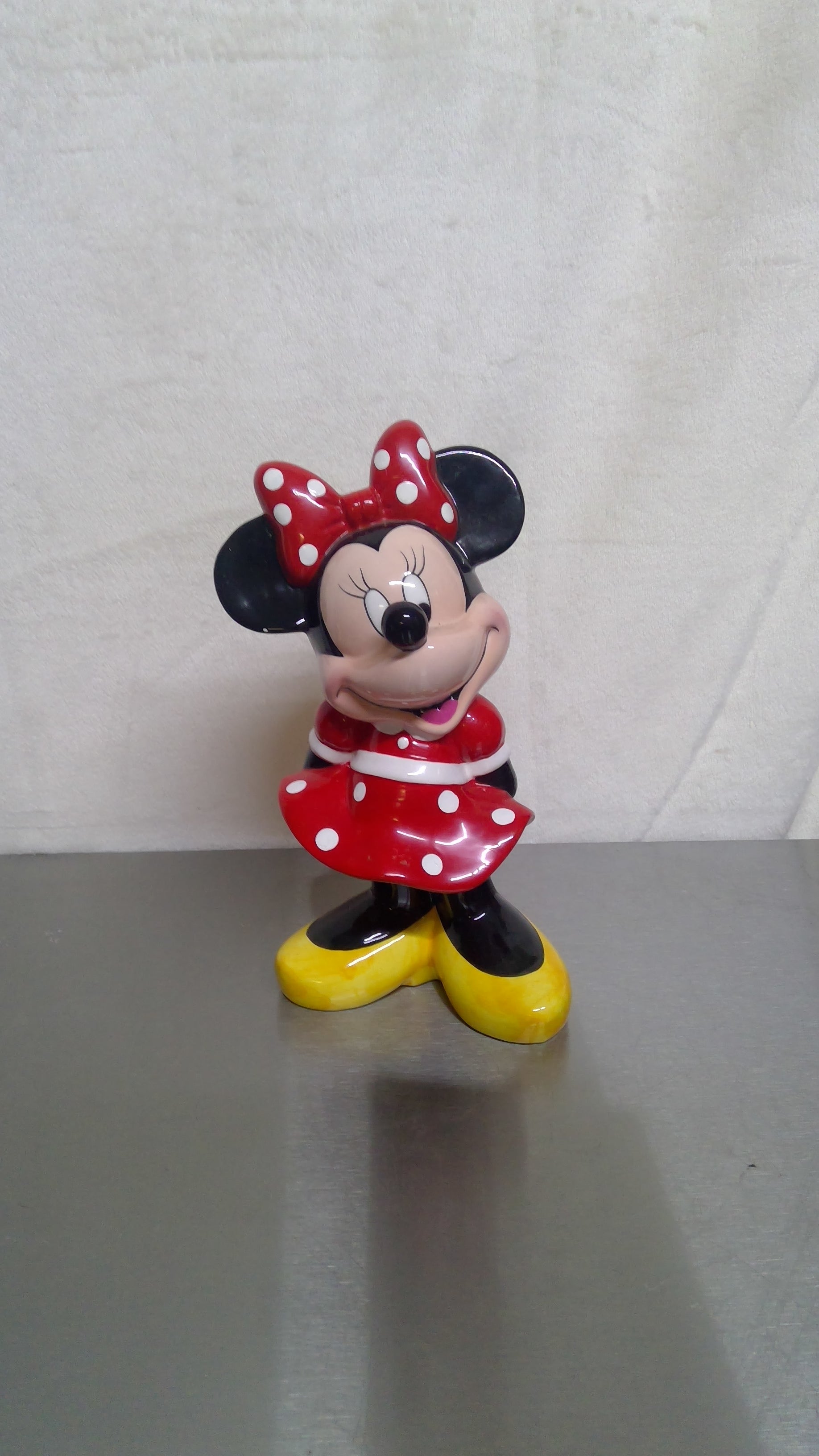 Collectible 9inch Minnie Mouse Ceramic Figurine